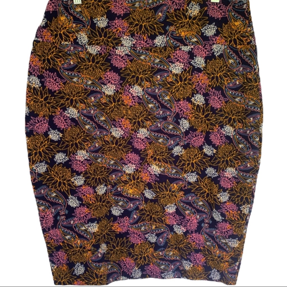 LuLaroe Cassie Pencil Skirt Purple, Pink Floral L